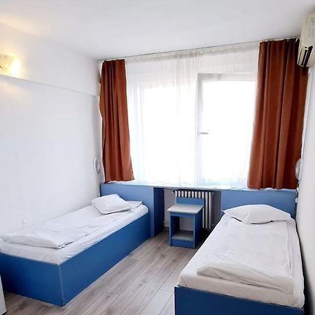 Hotel Victoria Iasi Esterno foto