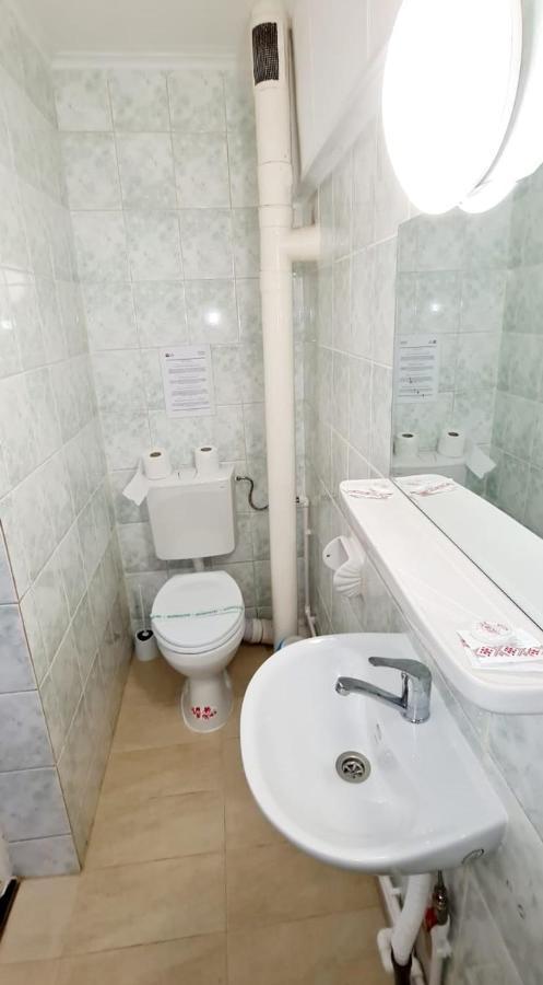 Hotel Victoria Iasi Esterno foto