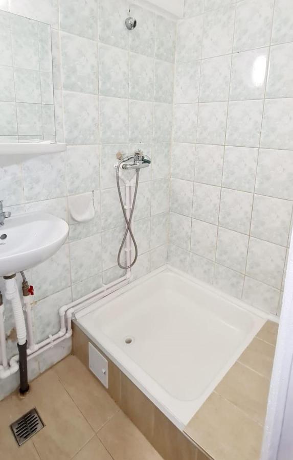 Hotel Victoria Iasi Esterno foto