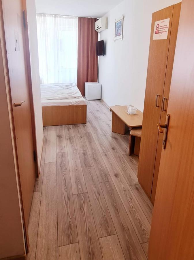 Hotel Victoria Iasi Esterno foto